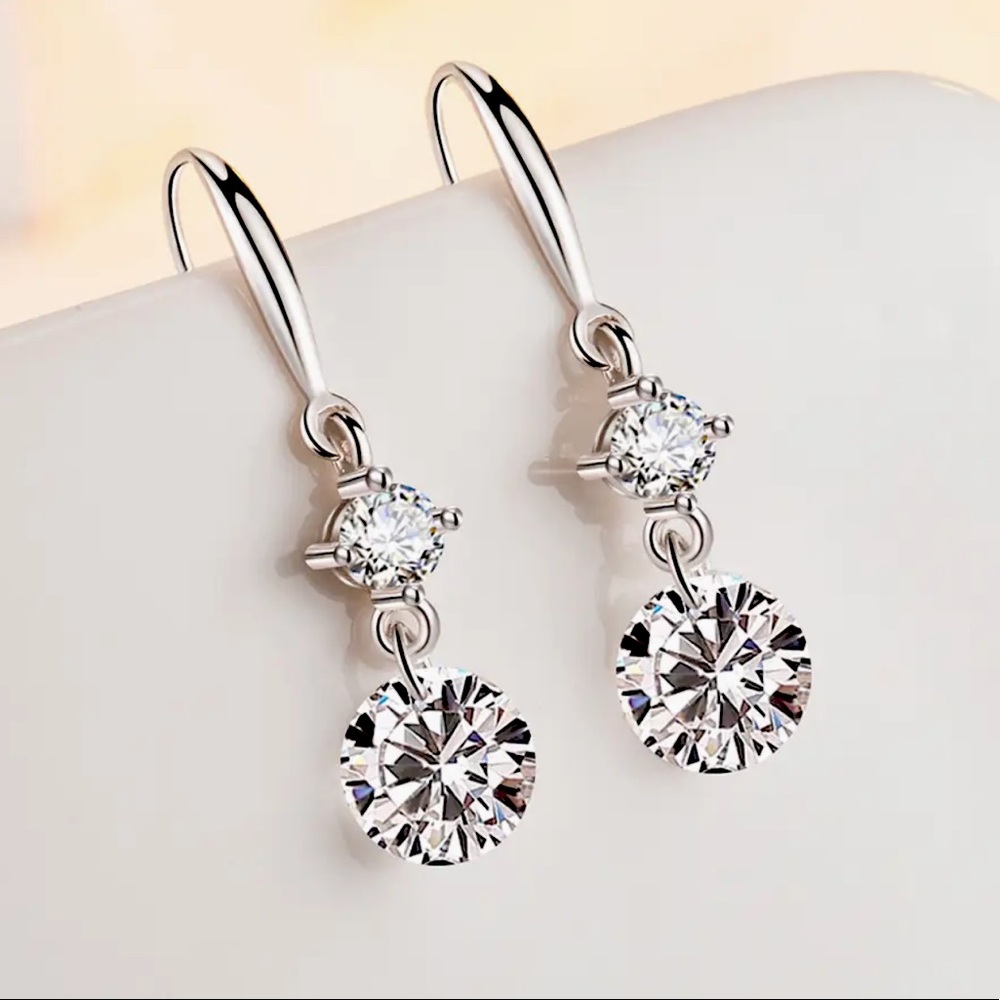 🌟 Sterling Silver 925 CZ Drop Earrings